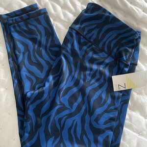 NWT Zella Black and Blue Zebra Patterned Leggings